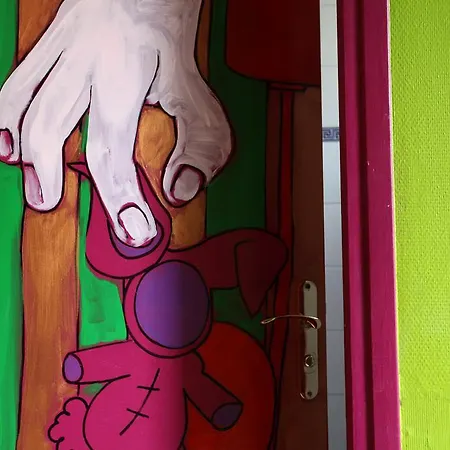 وودستوك مونمارتر باي هيفوفوستيلز *