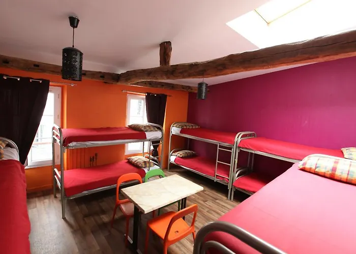 Hostel Woodstock Montmartre By Hiphophostels