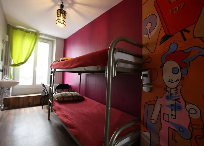 Woodstock Montmartre By Hiphophostels Hostel