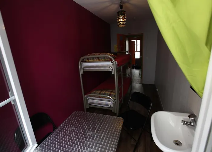 Hostel Woodstock Montmartre By Hiphophostels