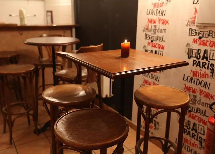 Hostel Woodstock Montmartre By Hiphophostels *