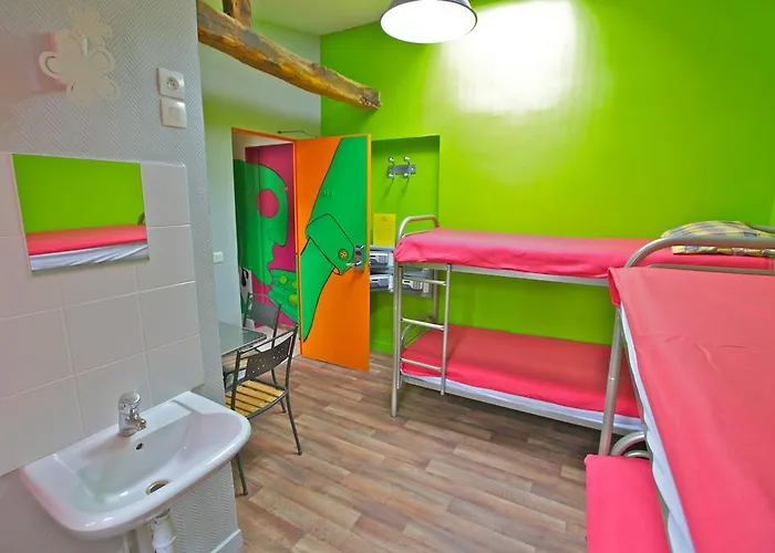 Hostel Woodstock Montmartre By Hiphophostels