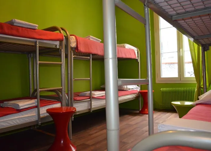 Hostel Woodstock Montmartre By Hiphophostels Parijs