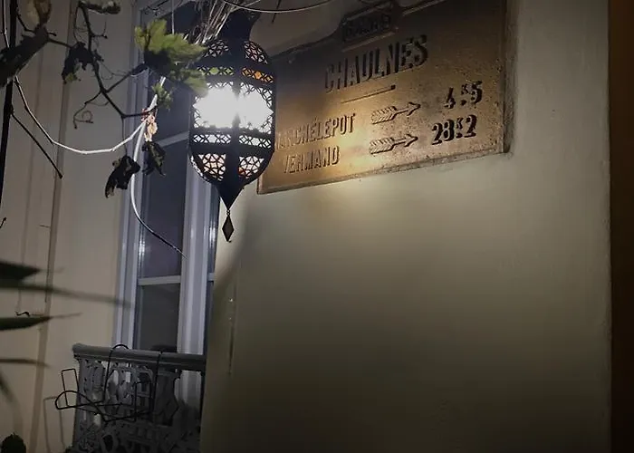 Woodstock Montmartre By Hiphophostels Parijs